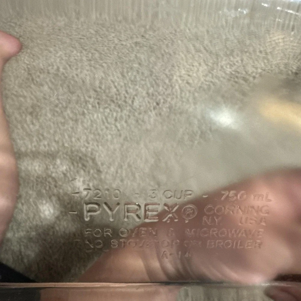 Vintage Small Pyrex 7210 3-Cup Clear Glass Casserole Baking Dish 7